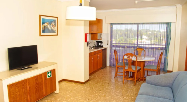 Club Praia Vau by AHA AL, Book Hotel Hoteller i Vau med pool, Swimmingpool