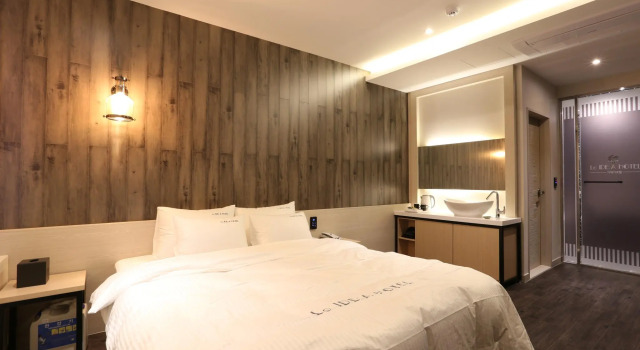 Двухместный номер Deluxe Le Idea Hotel Busan Station