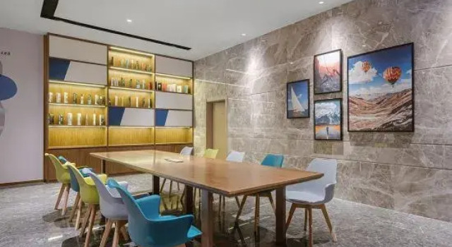 Kyriad Hotel (Nanchong Jialing Branch), Prenota Hotel Hotel a Sichuan con parcheggio, Parcheggio