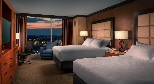 Четырёхместный номер Deluxe Seneca Niagara Resort & Casino