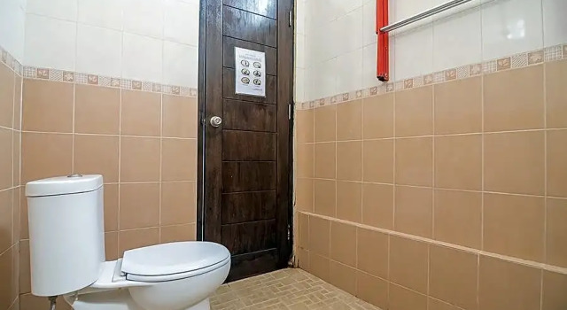 Deluxe chambre RedDoorz near Jatinangor Town Square