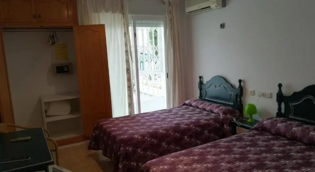 Трёхместный номер Standard Hostal Sol Bahía San José