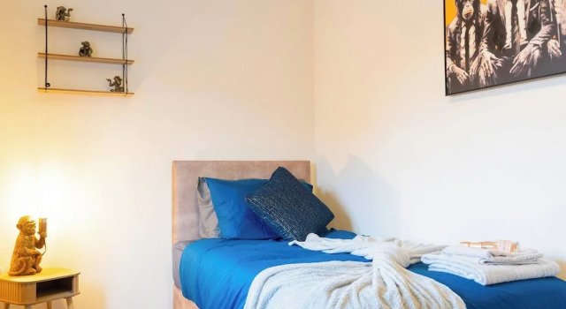 Коттедж Luxe 3BR - 8 Min to Town Centre - Bradgate Park & Leicester - Parking - Garden