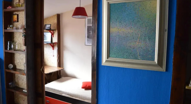 Atelier 9 - Art Mansard Studio, Book Hotel Sofia 