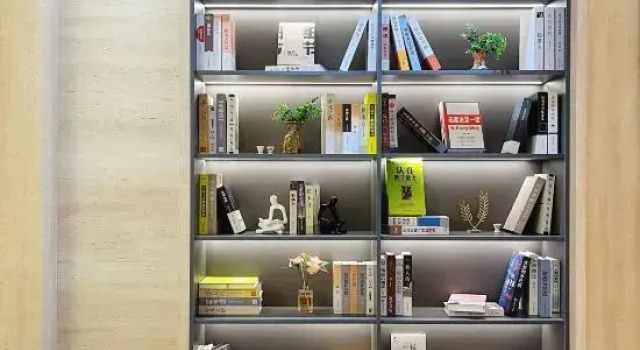 Lincoln Extreme Hotel Shenzhen (Futian Huaqiangbei Science Museum Subway Station)