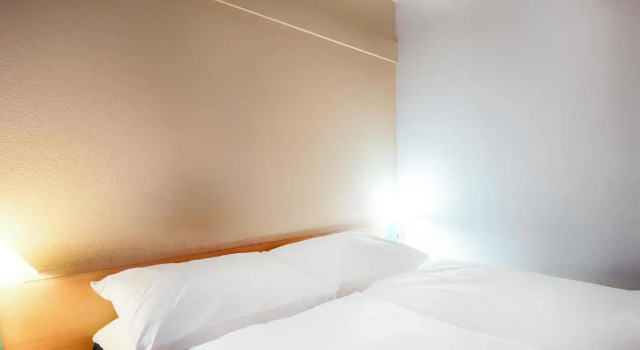 Двухместный номер Standard B&B Hotel Bonn-City