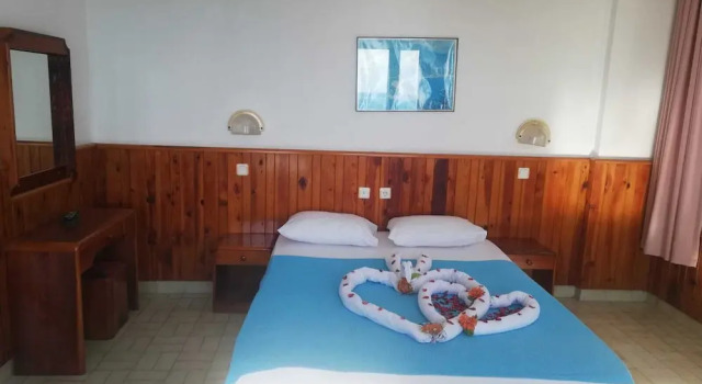 Renka Holiday Houses and Caravan, Забронировать Дом для отпуска Недорогие отели Алании, недорого