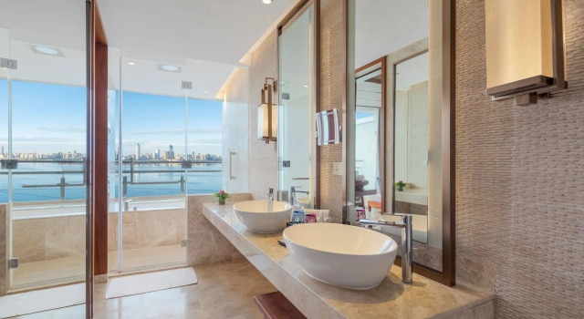 Двухместный номер Standard с видом на море InterContinental Haikou Seaview by IHG