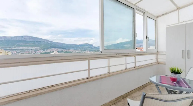 Апартаменты Mountain View Apartment