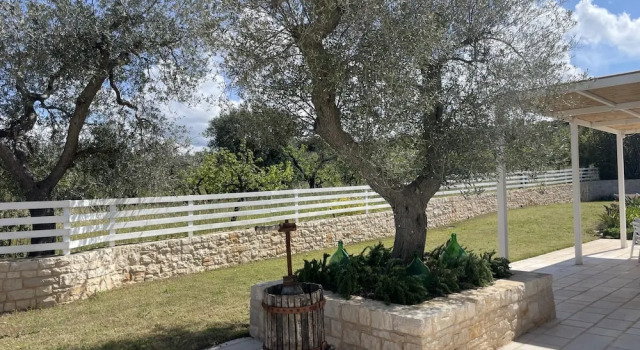 Вилла Trulli di Pone by Villa Experiences Puglia