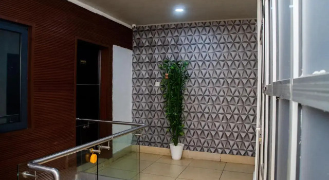 House 45 Guesthouse, Book Hotel Ikeja 