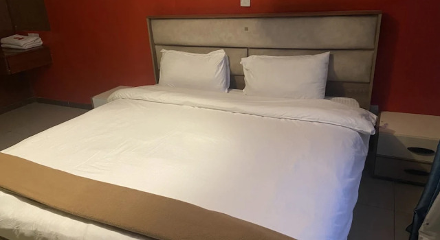 Апартаменты Deluxe Milimani Serviced Apartments