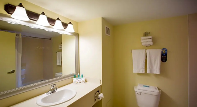 Трёхместный люкс Holiday Inn Express Stellarton-New Glasgow by IHG
