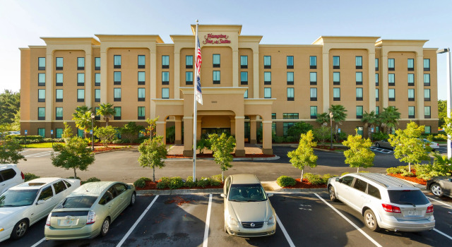 Hampton Inn Suites Jacksonville Airport