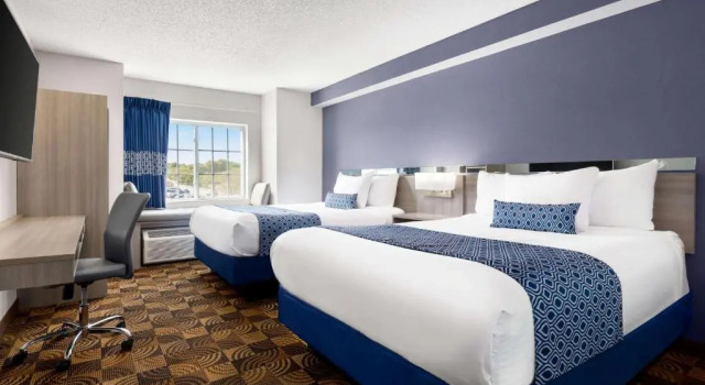 Номер Deluxe Microtel Inn & Suites Lincoln