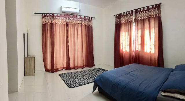 Lily Homestay Kangar, Rezervovat Hotel 3hvězdičkové hotely v Kangar, 3*