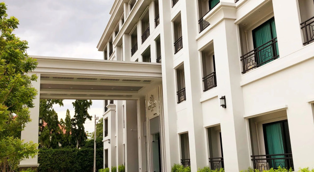 Civilize Hotel
