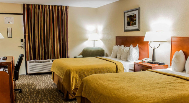 Quality Inn Kinston Hwy 70, Rezervați Hotel Kinston Carolina de Nord