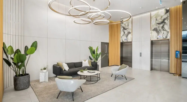 Elegant 2-bed With Superb Views & Amenities, Забронировать Апартаменты/квартира Мельбурн Melbourne Region, рядом с Federal Court of Australia