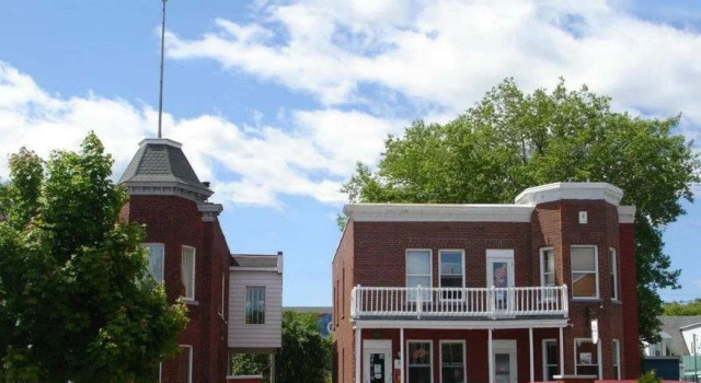Auberge Internationale de Trois-Rivières, Забронировать Хостел Труа-Ривьер Mauricie