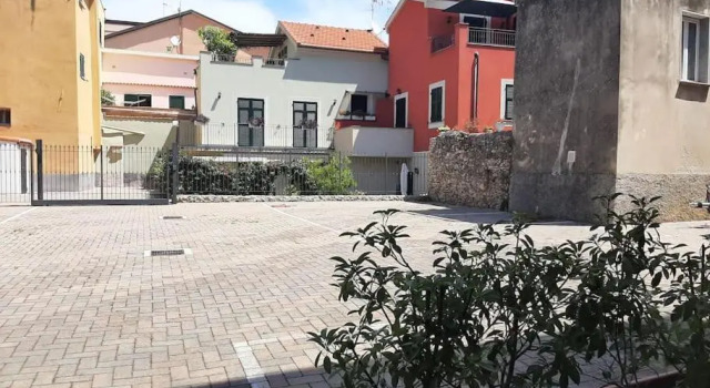 Ampio Bilocale Con Patio A 50 Metri Dal Mare!