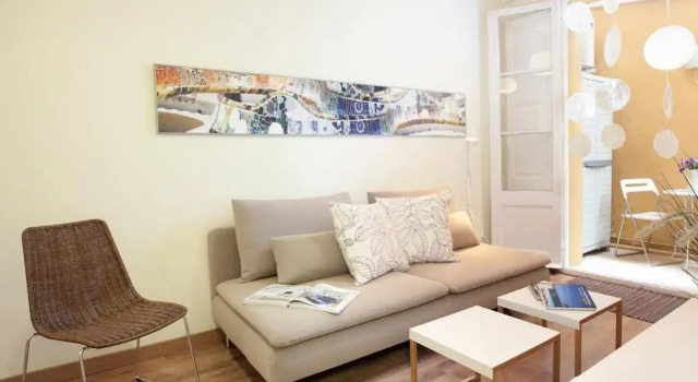 Click&Flat Gracia Apartments, Забронировать Апартаменты/квартира Грасиа Барселона, рядом с Jove Regina Theatre