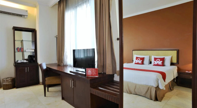 Hotel DWangsa Maluku Jakarta, Забронировать Отель Отели Джакарты 3 звезды, рядом с Jakarta Textile Museum, 3*