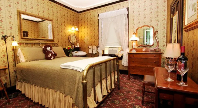 Номер Standard Historic National Hotel