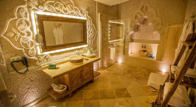 Люкс Deluxe Nino Cave Suites