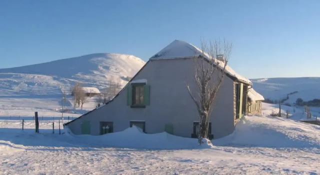 La Ferme de Cézallie, Prenota Appartamento Vèze Alvernia