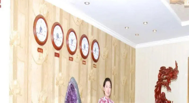 Phuong Tran, Забронировать Отель Отели Кантхо с парковкой, рядом с Can Tho Museum, Парковка