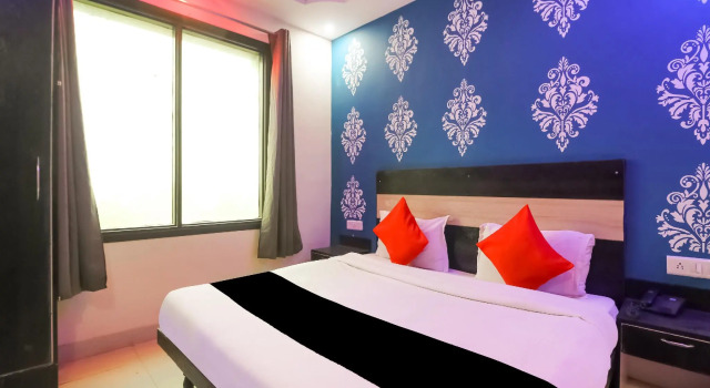 Hotel The Castle by OYO Rooms