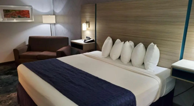 Четырёхместный люкс Best Western Historic Frederick