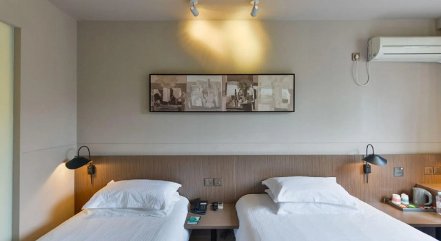 Двухместный номер Standard Jinjiang Inn - Shanghai Changning