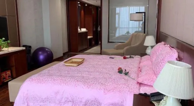 Кровать в общем номере (женский номер) Wanyou Hotel