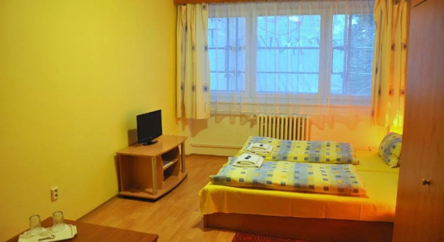 Hotel Komárov, 预订 酒店 Komárov 南摩拉维亚州