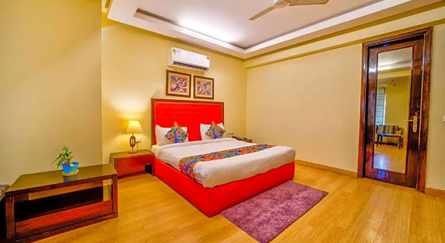 Люкс Fabhotel Rivlet Inn