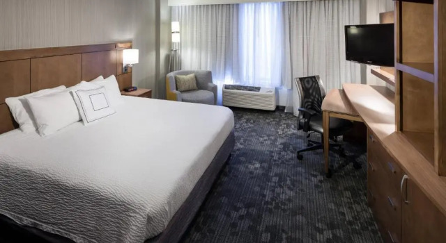 Номер Standard Courtyard by Marriott Charlottesville - University Medical Center