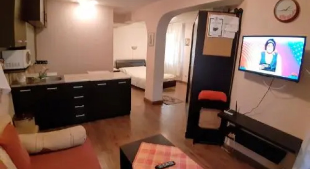 Studio Blaga Dimitrova, Book Hotel Geo Milev 