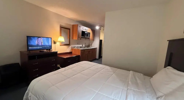 Номер Standard Clarion Hometown Inn