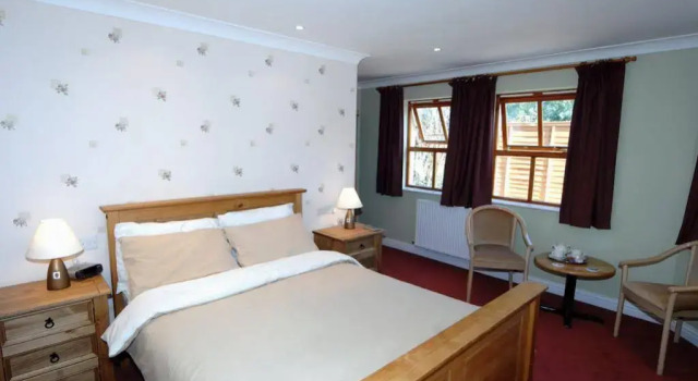 New Overlander Inn, Забронировать Гостевой дом Отели Пеналли с завтраком, Завтраки