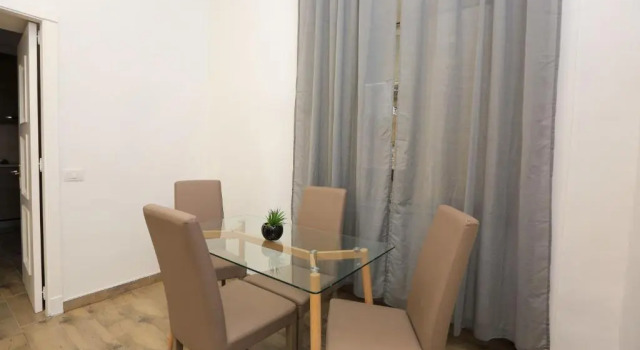 Plateia Apartment, Забронировать Апартаменты/квартира Апартаменты Неаполя, рядом с Accademia di Belle Arti di Napoli, Апартаменты/квартира