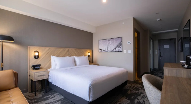 Двухместный номер Standard Sandman Signature Dartmouth Hotel & Suites