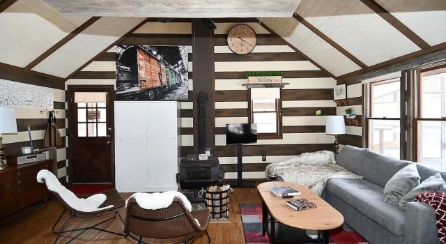 River Walk Cottage - Romantic Escape, Book Feriehus Great Cacapon 