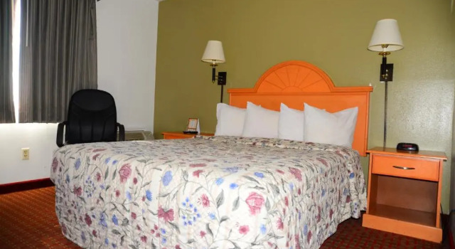 Двухместный номер Standard Budget Inn Express