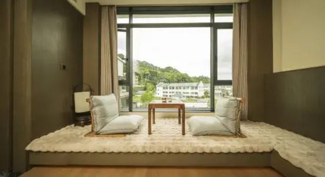 Люкс Jingdezhen Baolaixi Resort Hotel (Sanbao International Ceramic Art Village Store)