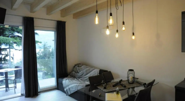 Casa Guarnati Lake View Apartments, Prenota Appartamento Hotel a Veneto con piscina, Piscina