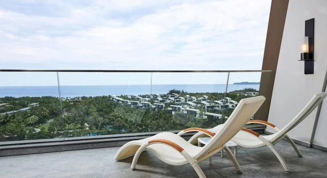 Двухместный номер Grand с балконом The Westin Sanya Haitang Bay Resort