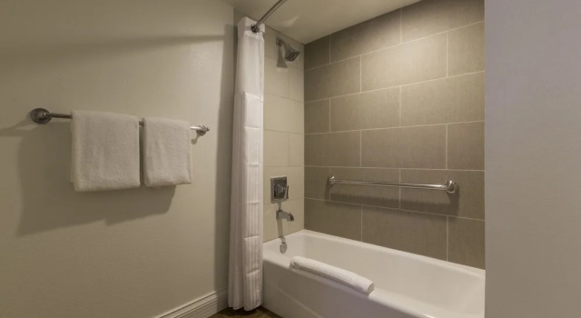 Семейный номер Standard с 2 комнатами Carlsbad Seapointe Resort