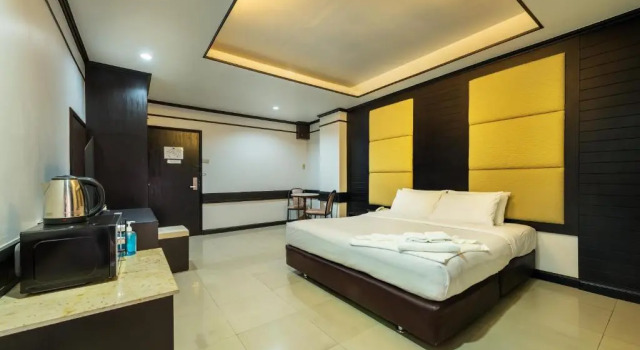 Двухместный номер Deluxe The Legacy Convention Hotel